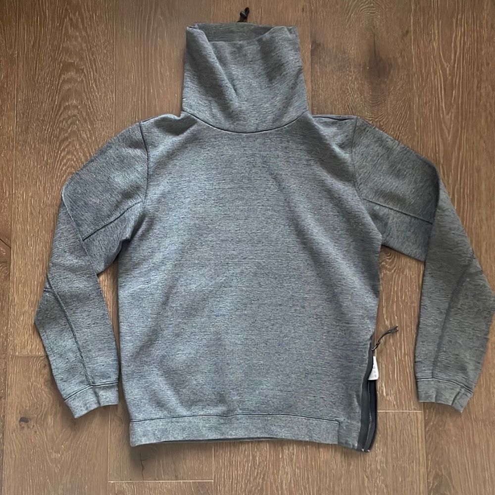 Nike Tech Fleece